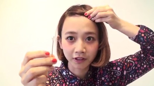 Videogram How To ヘアアレンジ 前髪が短くてもできるラフひとつ結び 三戸なつめ