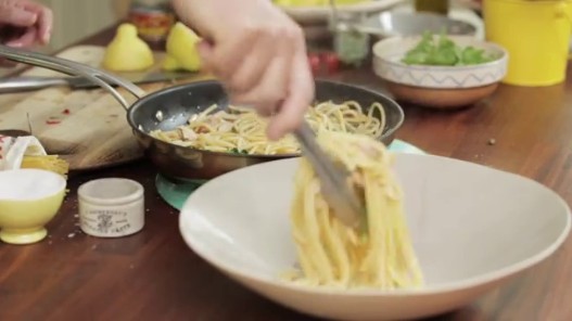 Videogram: Simple Tuna Pasta | Gennaro Contaldo